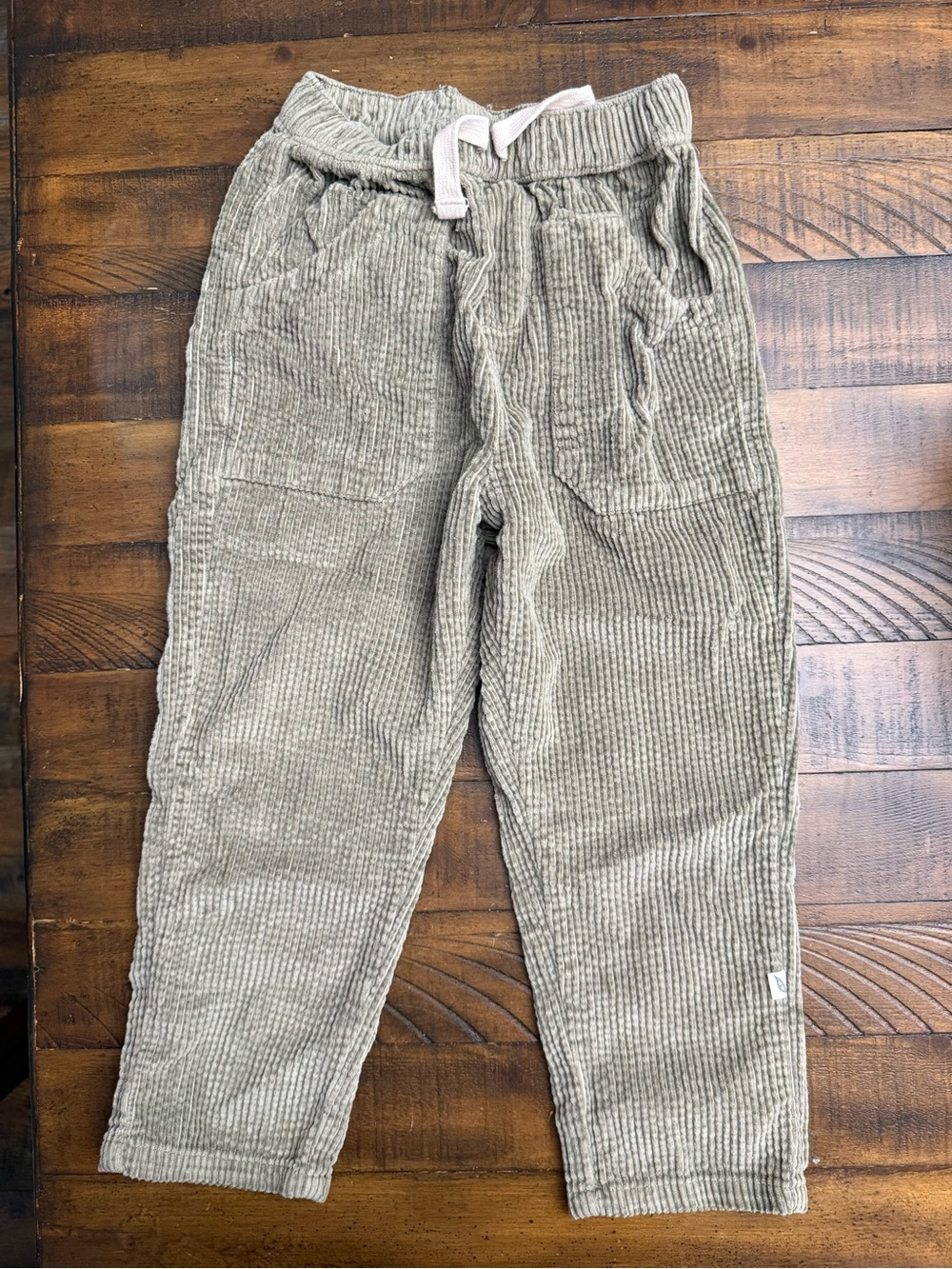 Easy Peasy Corduroy Drawstring Pants - Olive Green. Organic cotton.